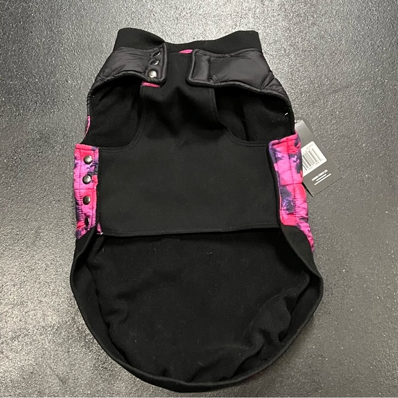 Canada Pooch Vest (20) - Picture 3 of 6